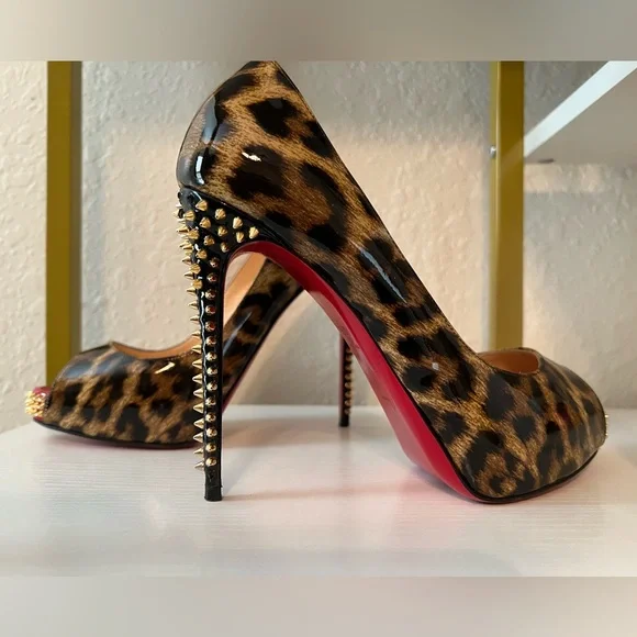 Christian Louboutin Brown/Beige Leopard Print Spikes Platform Pump - Picture 4 of 10